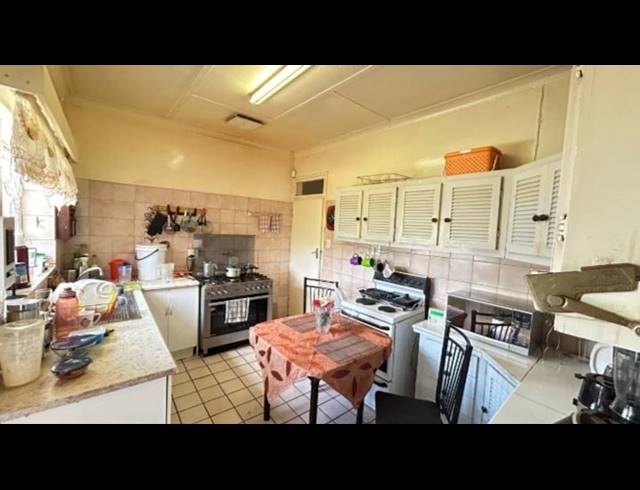 4 BEDROOM HOUSE FOR SALE IN LINMEYER